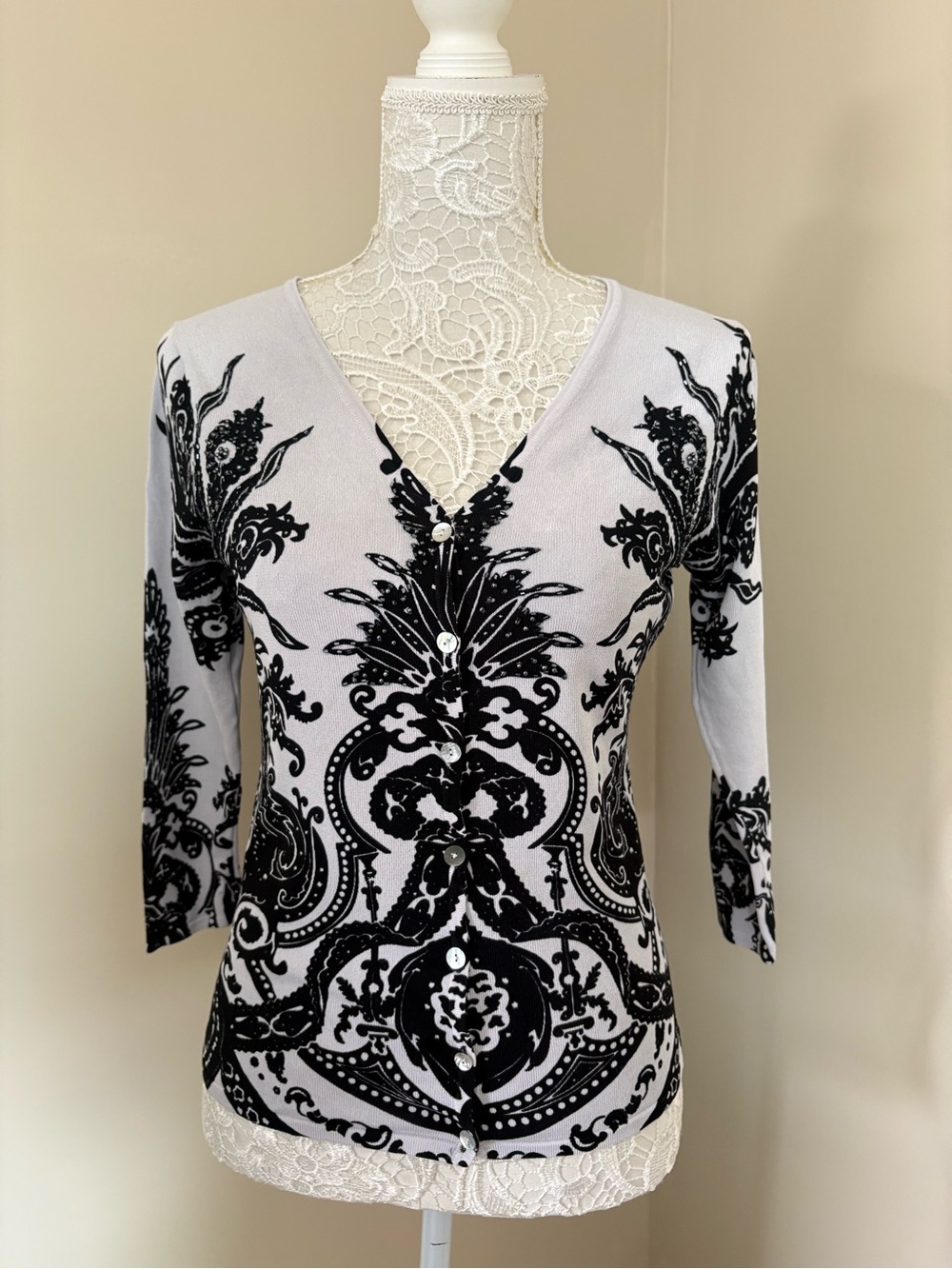 Venue Beaded Damask Print Cardigan Sweater S Black White Rayon
